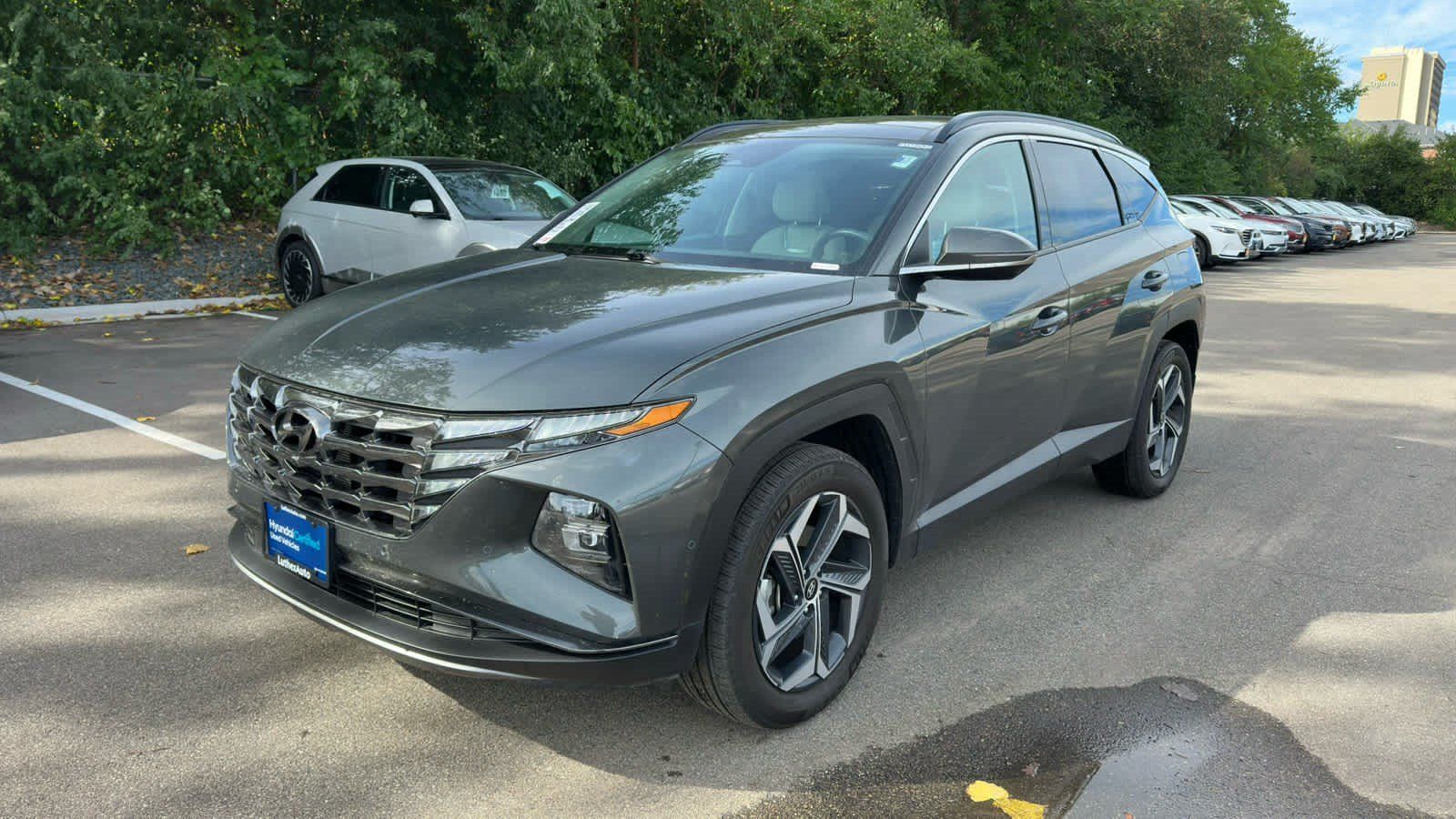 Certified 2024 Hyundai Tucson Limited AWD/4WD image 4