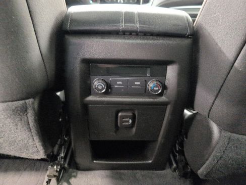 Used 2023 Chevrolet Traverse LT AWD/4WD image 22