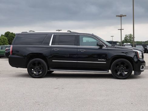 Used 2016 GMC Yukon XL Denali w/ Open Road Package AWD/4WD image 7