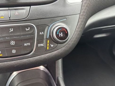 Used 2023 Chevrolet Malibu LT image 25