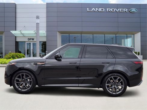 New 2026 Land Rover Range Rover Sport SE image 3