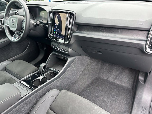 Used 2023 Volvo C40 P8 Recharge Ultimate AWD/4WD image 8