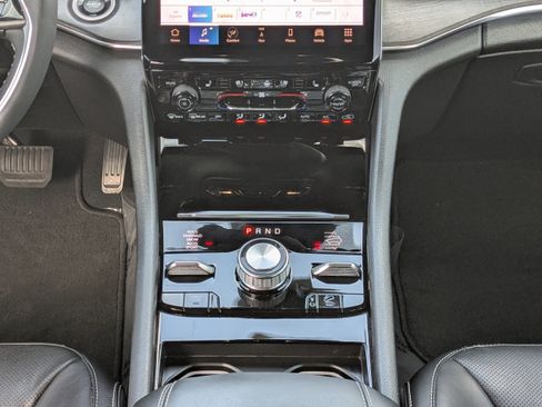 Certified 2023 Jeep Grand Cherokee L Overland image 18