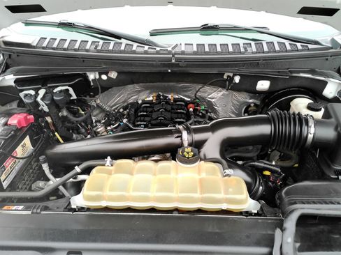 Used 2021 Ford Expedition Max Limited image 4