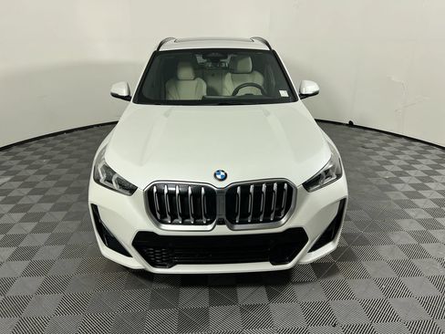 Used 2023 BMW X1 xDrive28i w/ Premium Package AWD/4WD image 8