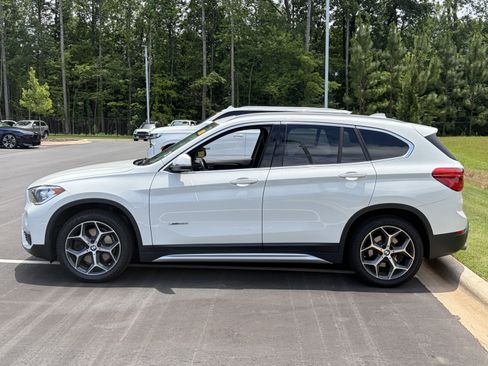 Used 2018 BMW X1 xDrive28i AWD/4WD image 7