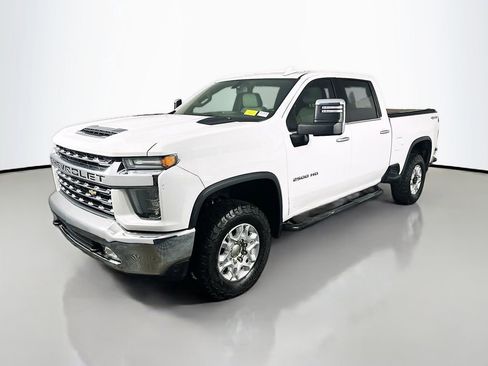 Used 2022 Chevrolet Silverado 2500 LTZ image 3