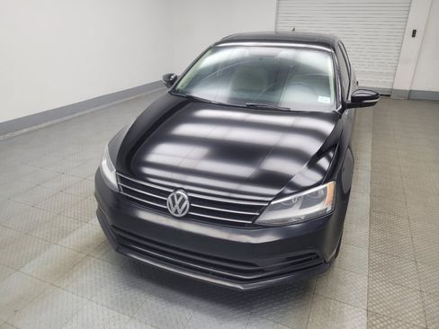 Used 2016 Volkswagen Jetta SE FWD image 15