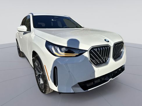 New 2026 BMW X3 xDrive30 w/ Convenience Package image 3
