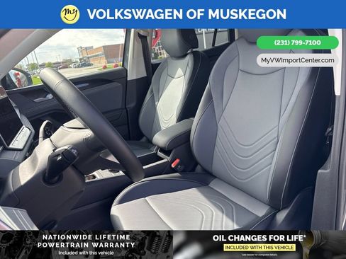 New 2026 Volkswagen Tiguan SE AWD/4WD image 14