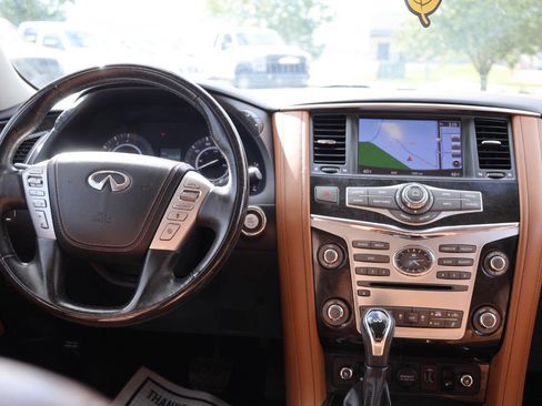 Used 2019 INFINITI QX80 Luxe image 25
