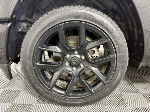 Used 2022 RAM 1500 Laramie image 9