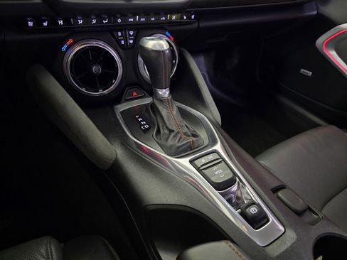 Used 2017 Chevrolet Camaro LT image 17