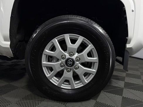Used 2024 Toyota Tacoma SR5 image 11