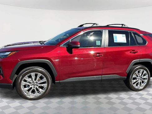 Used 2025 Toyota RAV4 XLE Premium w/ Weather Package AWD/4WD image 8