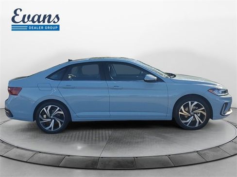 New 2026 Volkswagen Jetta SEL image 6