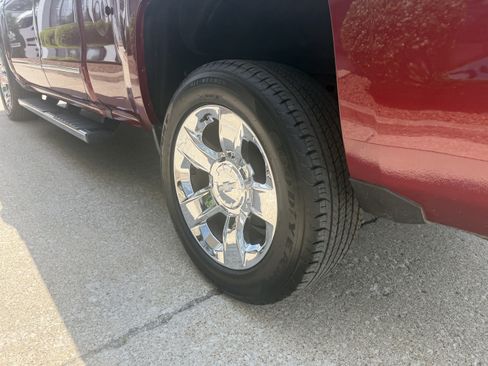 Used 2017 Chevrolet Silverado 1500 LTZ Z71 AWD/4WD image 12