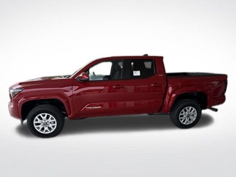 Used 2026 Toyota Tacoma SR5 RWD image 3
