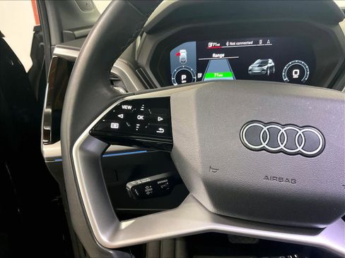 Used 2023 Audi Q4 e-tron Premium Plus w/ Premium Plus image 19