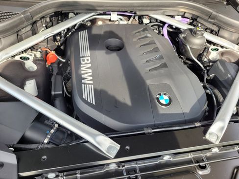 New 2026 BMW X7 xDrive40i w/ Premium Package image 18