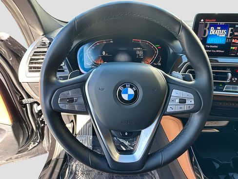 Certified 2023 BMW X4 xDrive30i w/ Premium Package image 11