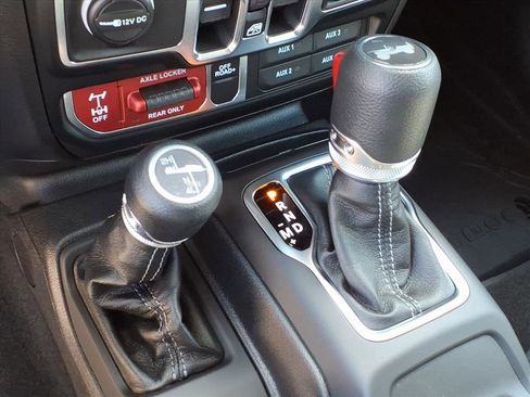 New 2026 Jeep Wrangler Unlimited Sport AWD/4WD image 32
