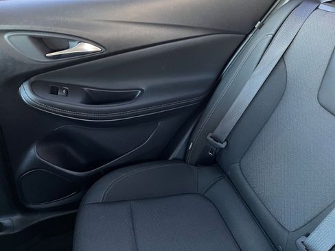 Used 2025 Buick Encore GX Preferred image 38