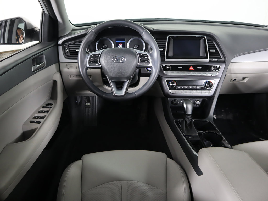 Used 2019 Hyundai Sonata SEL w/ Winter Weather Package FWD image 32