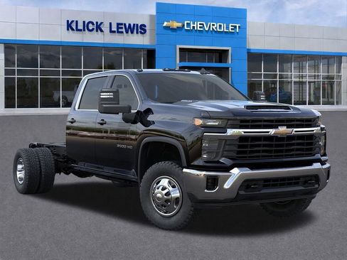 New 2026 Chevrolet Silverado 3500 LT w/ Convenience Package AWD/4WD image 7