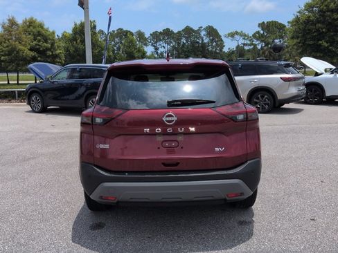 Used 2023 Nissan Rogue SV FWD image 6