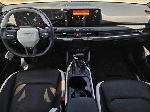 New 2026 Kia K4 GT-Line image 11