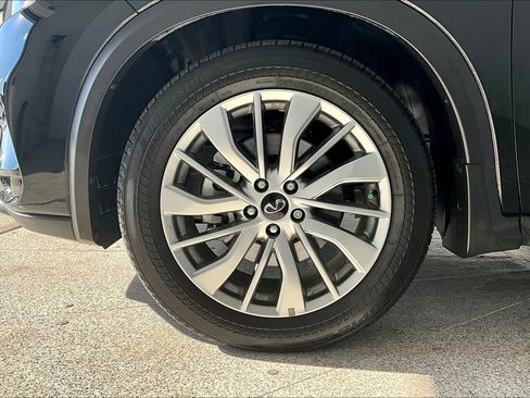Certified 2025 INFINITI QX50 Luxe image 12