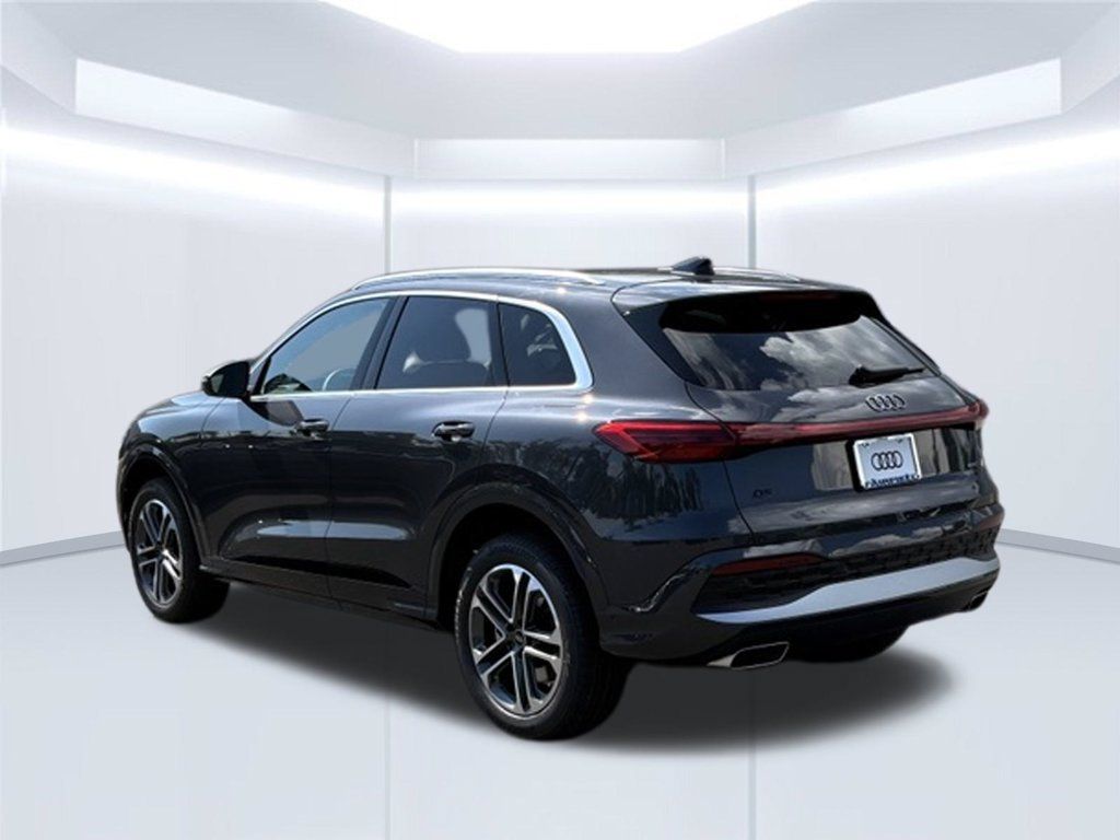 New 2026 Audi Q5 Premium AWD/4WD image 3