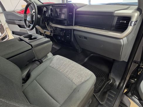 Used 2024 Ford F350 XLT w/ 360-Degree Camera Package AWD/4WD image 22