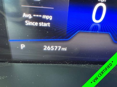 Certified 2022 Volkswagen Taos S image 31