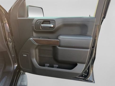 Used 2020 GMC Sierra 1500 SLT w/ SLT Premium Plus Package AWD/4WD image 15