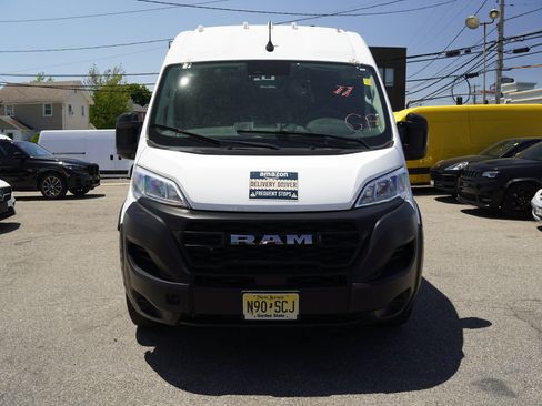 Used 2023 RAM ProMaster 2500 FWD image 10