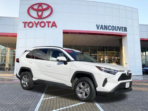 Certified 2024 Toyota RAV4 LE AWD/4WD image 1