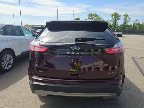 Used 2024 Ford Edge SEL w/ Convenience Package AWD/4WD image 8