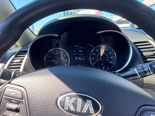 Used 2014 Kia Forte LX FWD image 15