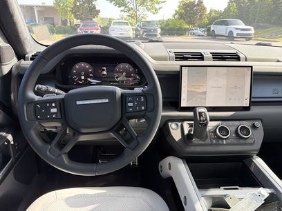 Used 2025 Land Rover Defender 110 V8