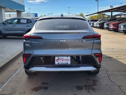 New 2026 Buick Envista Sport Touring image 5