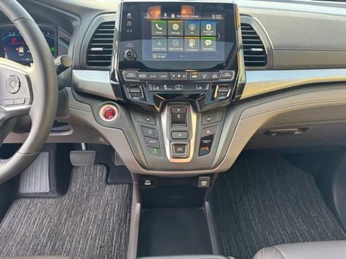 Used 2023 Honda Odyssey EX-L image 21