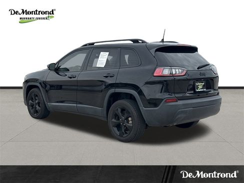 Used 2021 Jeep Cherokee Latitude Plus image 7