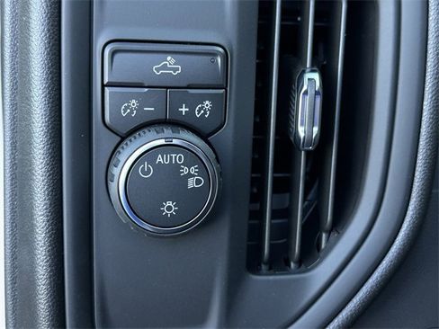 New 2026 Chevrolet Silverado 1500 Custom w/ Turbomax Blackout Package image 18
