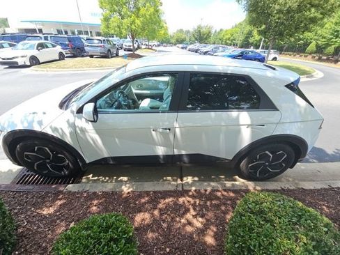 Used 2023 Hyundai Ioniq 5 SEL AWD/4WD image 1
