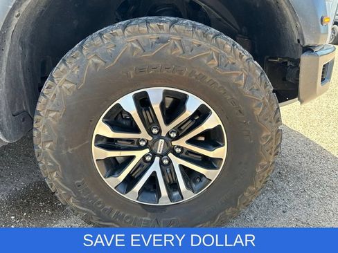 Used 2019 Ford F150 Raptor w/ Equipment Group 802A Luxury AWD/4WD image 22