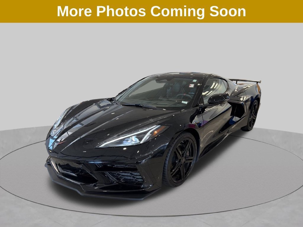 Used 2026 Chevrolet Corvette Stingray Preferred Cpe w/ Z51 Performance Package RWD image 3