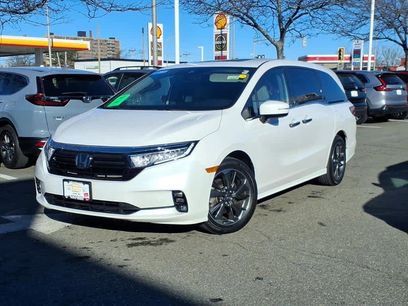 Certified 2023 Honda Odyssey Elite