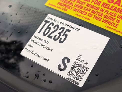 Used 2024 RAM 2500 Tradesman w/ Chrome Appearance Group image 7